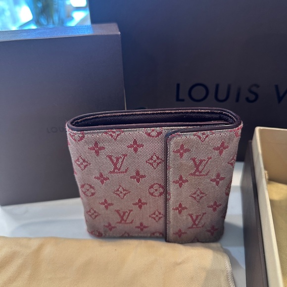 Louis Vuitton Burgundy Monogram Canvas Tote - Picture 4 of 13